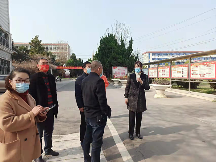 團結(jié)一致 共克時艱
