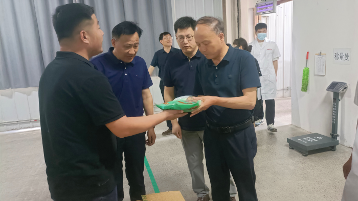 訪企拓崗，助力學(xué)生就業(yè)